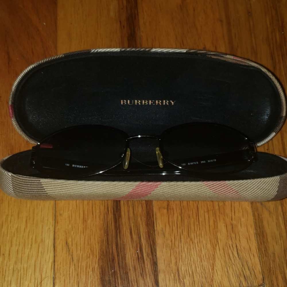 Burberry sunglasses